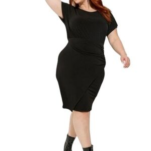 NWT Torrid midi Dress at the knee studio knit faux wrap